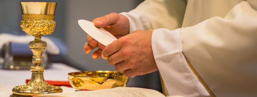 The richness and beauty of the Eucharistic prayers - Diocese of Covington